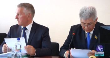 Жаркая сессия Лиманского райсовета