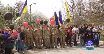 В Красноселке установили мемориальную доску в честь воина Сергея Клемешева, погибшего в зоне проведения АТО